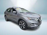 Used 2022 Nissan Rogue Sport SL image 2