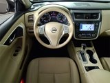 Used 2016 Nissan Altima 2.5 SL w/ 2.5 Technology Package image 2