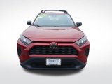 Used 2021 Toyota RAV4 LE image 2