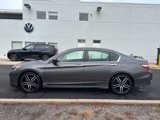 Used 2017 Honda Accord Sport Special Edition image 2