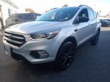 Used 2017 Ford Escape SE w/ Equipment Group 201A image 3