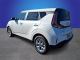 New 2025 Kia Soul LX image 4