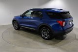 Used 2022 Ford Explorer XLT w/ Equipment Group 202A image 3