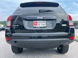 Used 2017 Jeep Compass Latitude image 4