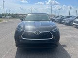 Used 2022 Toyota Highlander L image 2