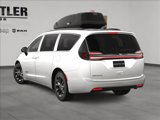 New 2025 Chrysler Pacifica Select image 4