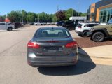 Used 2017 Ford Focus SE image 4