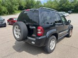 Used 2005 Jeep Liberty Limited image 3