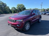 Used 2021 Jeep Grand Cherokee Laredo image 3