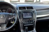 Used 2017 Toyota Camry SE image 6