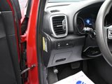 Used 2022 Kia Sportage LX image 3