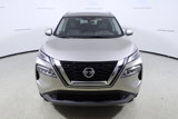 Used 2021 Nissan Rogue SL image 2