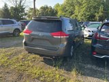 Used 2014 Toyota Sienna LE image 3