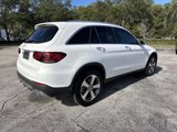 Used 2022 Mercedes-Benz GLC 300 image 3