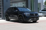 Used 2022 Volkswagen Taos SE image 2