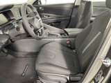 New 2025 Hyundai Elantra SE w/ Cargo Package image 2