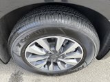 Used 2023 Chrysler Pacifica Touring-L image 2