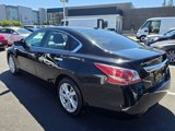 Used 2013 Nissan Altima 2.5 SV image 3