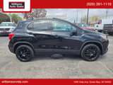 Used 2021 Chevrolet Trax LT w/ Midnight Edition image 2