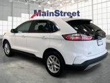 Used 2024 Ford Edge SEL image 3