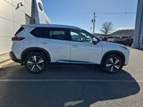 Used 2023 Nissan Rogue SL w/ SL Premium Package image 2