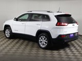Used 2018 Jeep Cherokee Latitude w/ Cold Weather Group image 6