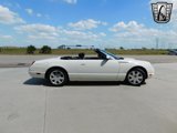 Used 2002 Ford Thunderbird image 3
