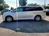 Used 2015 Toyota Sienna XLE Premium image 3