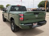 Used 2025 Nissan Frontier SV image 3