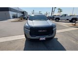 Used 2023 GMC Acadia SLE w/ Driver Convenience Package image 3
