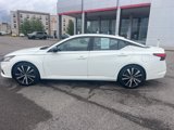 Used 2022 Nissan Altima 2.5 SR image 2