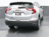 Used 2022 GMC Terrain SLE image 5