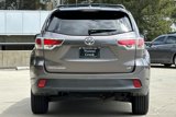 Used 2015 Toyota Highlander LE image 5