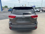Used 2019 Toyota Highlander XLE image 4