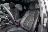 Used 2025 Porsche Macan image 5