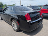 Used 2016 Chrysler 300 C image 5