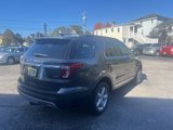 Used 2017 Ford Explorer XLT w/ Equipment Group 202A image 5