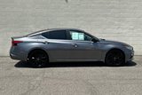 Used 2022 Nissan Altima 2.5 SR w/ Midnight Edition Package image 3