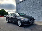 Used 2018 Hyundai Elantra SE image 2