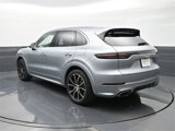 Certified 2023 Porsche Cayenne image 3