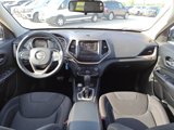 Used 2015 Jeep Cherokee Latitude image 2