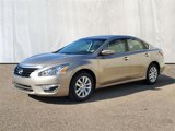 Used 2014 Nissan Altima 2.5 S w/ Display Audio Package image 2