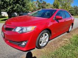 Used 2014 Toyota Camry SE image 2