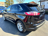 Used 2024 Ford Edge SEL w/ Convenience Package image 3