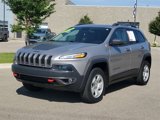 Used 2018 Jeep Cherokee Trailhawk w/ Cold Weather Group image 2
