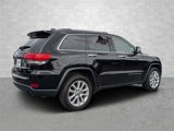 Used 2017 Jeep Grand Cherokee Limited image 3