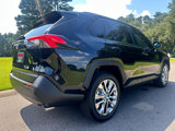 Used 2020 Toyota RAV4 XLE Premium image 5