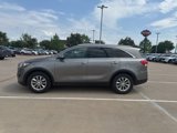 Used 2016 Kia Sorento LX image 2