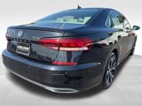 Used 2020 Volkswagen Passat 2.0T SEL image 5