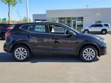 Used 2021 Nissan Rogue Sport S image 2
